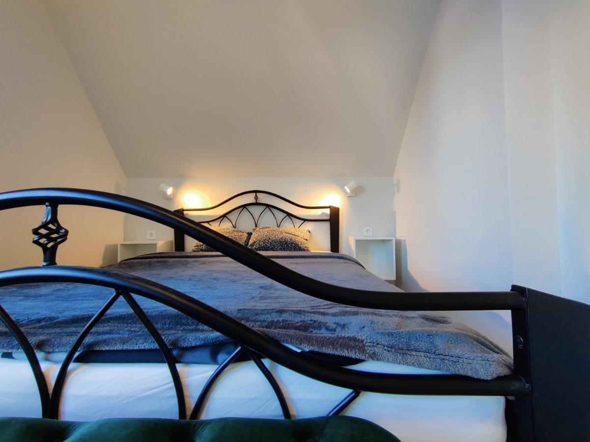 Neringos 22 Hotel Palanga Bagian luar foto